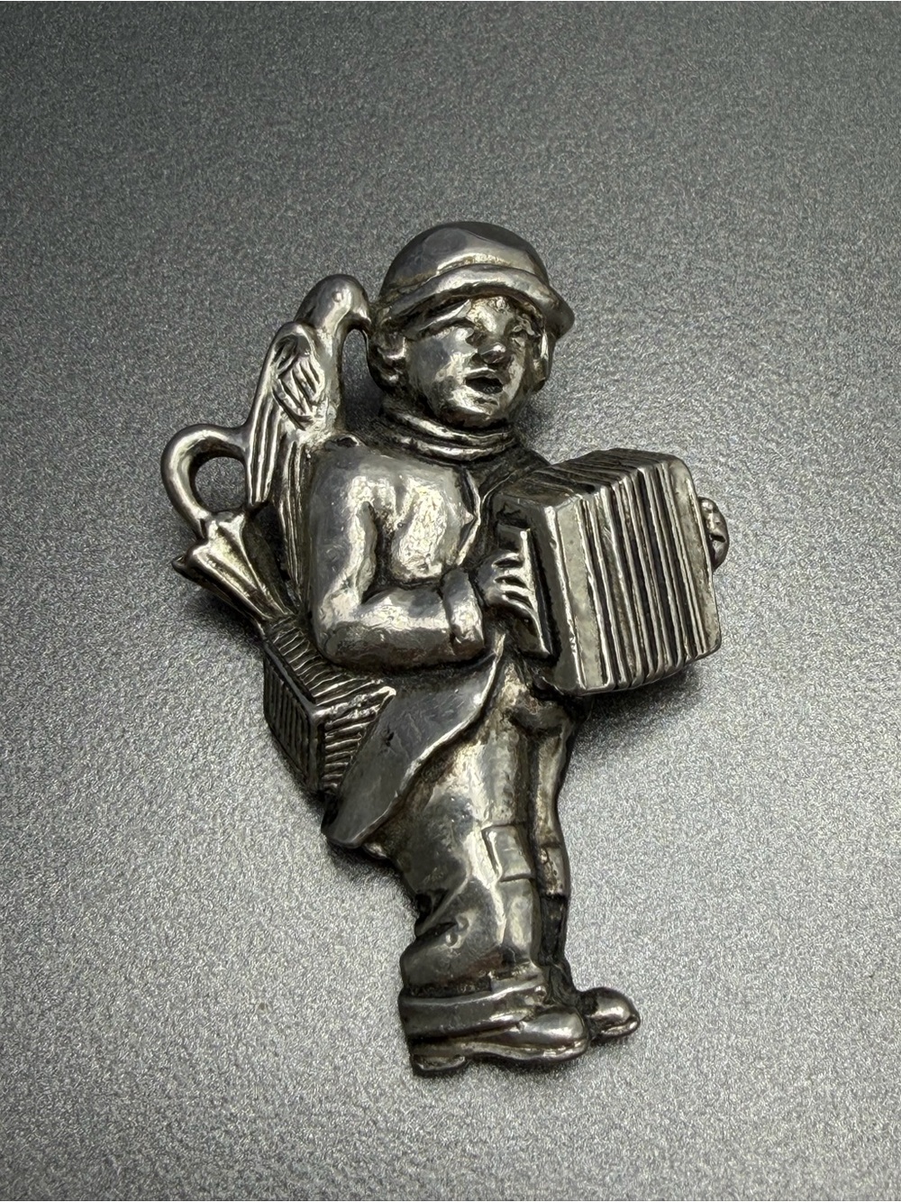 💚💚 Vintage Boy Accordion Pin -Pot Metal